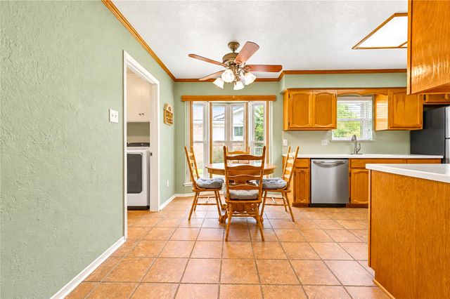 11403 Brook Meadows Lane, Meadows Place, TX 77477
