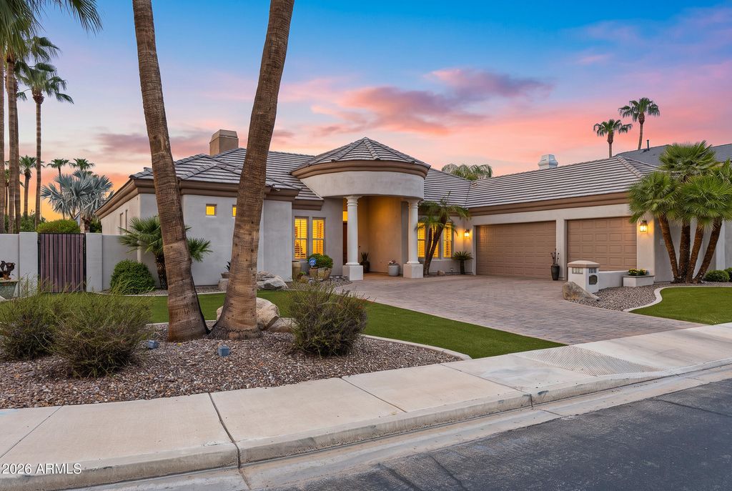 750 W AZALEA Drive, Chandler, AZ 85248 — exterior