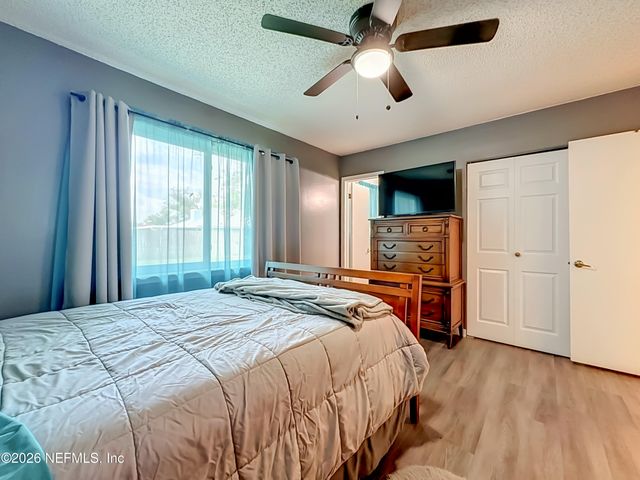 7224 BLACKBERRY Lane N, Jacksonville, FL 32244
