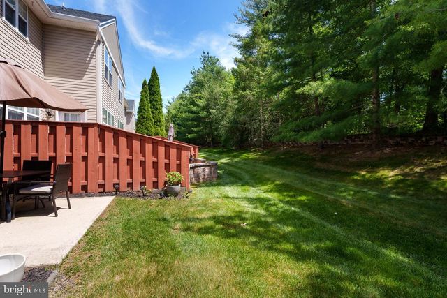 8 SCARLET OAK DR, Princeton, NJ 08540
