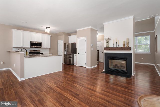 8 SCARLET OAK DR, Princeton, NJ 08540