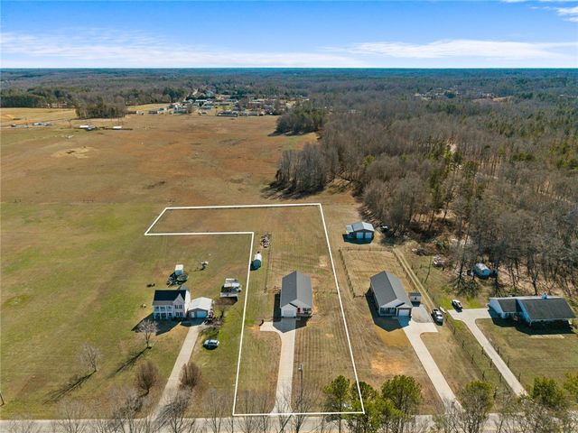 524B Big Creek Road, Belton, SC 29627