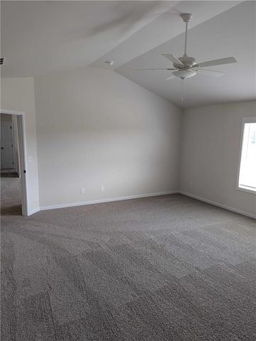 148 Longhorn Way, Auburn, GA 30011