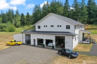7838 Holiday Valley Dr NW, Olympia, WA 98502