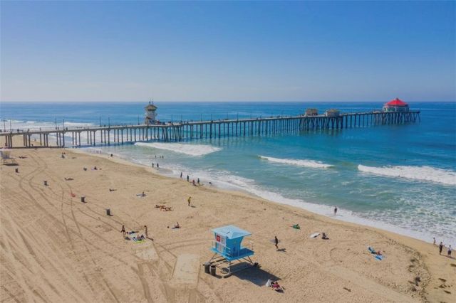 6572 Feather, Huntington Beach, CA 92648