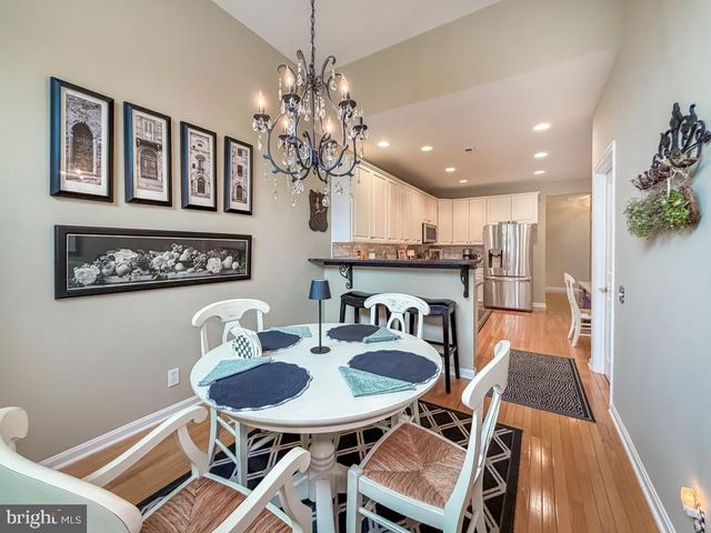 3 BARTONS MILL DR, Washington Crossing, PA 18977