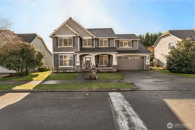 1711 Pointe Woodworth Drive NE, Tacoma, WA 98422