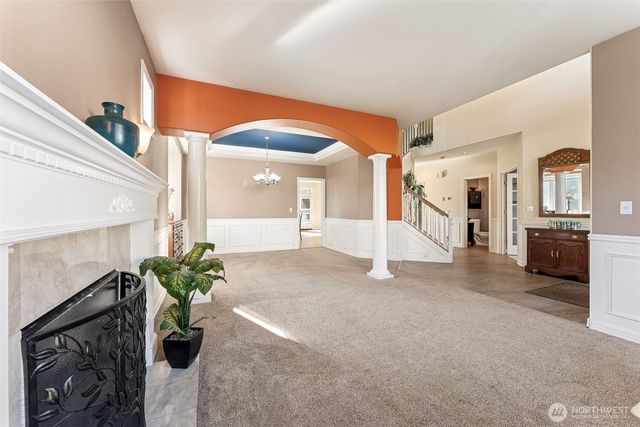 1711 Pointe Woodworth Drive NE, Tacoma, WA 98422