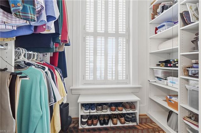 313 W Freemason St Apt 4, Norfolk, VA 23510