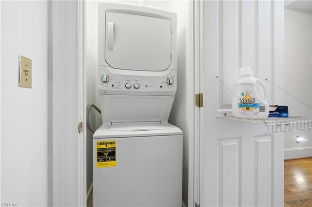 313 W Freemason St Apt 4, Norfolk, VA 23510