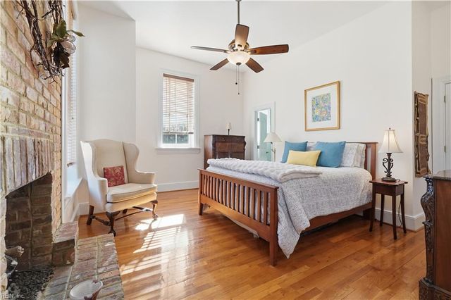 313 W Freemason St Apt 4, Norfolk, VA 23510