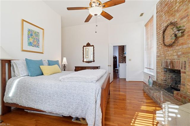 313 W Freemason St Apt 4, Norfolk, VA 23510