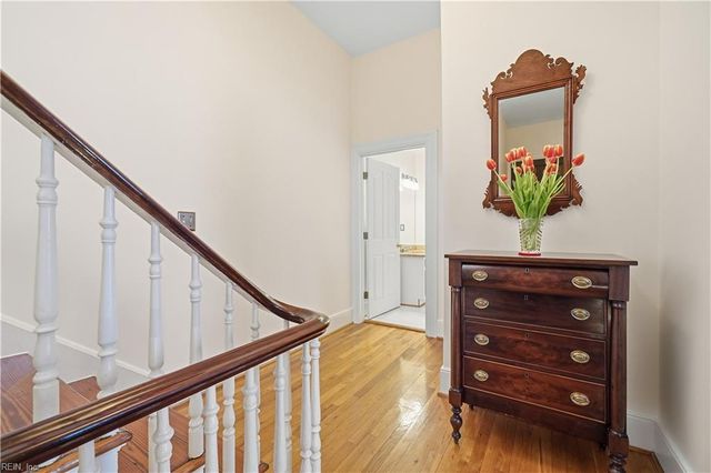 313 W Freemason St Apt 4, Norfolk, VA 23510