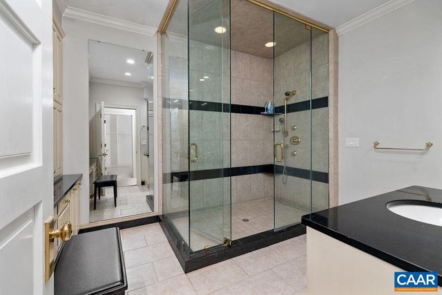 1310 MONOCAN DR, Nellysford, VA 22958