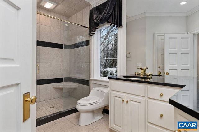 1310 MONOCAN DR, Nellysford, VA 22958