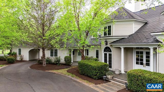 1310 MONOCAN DR, Nellysford, VA 22958