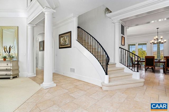 1310 MONOCAN DR, Nellysford, VA 22958