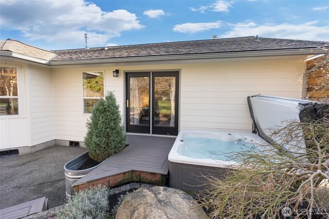 3202 McLeod Road, Bellingham, WA 98225