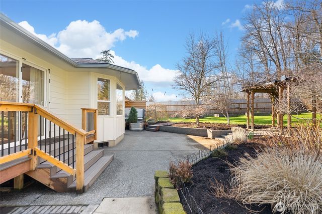 3202 McLeod Road, Bellingham, WA 98225