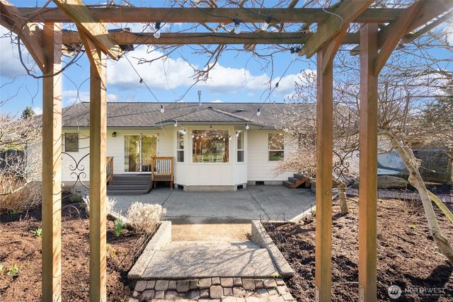 3202 McLeod Road, Bellingham, WA 98225