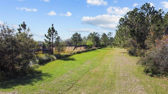 8122 PINE ISLAND ROAD, Clermont, FL 34711
