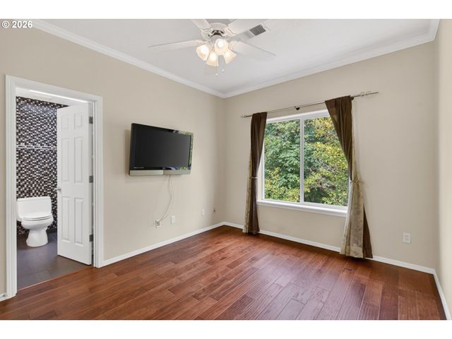 2703 Nw PRESTON Ct, Portland, OR 97229