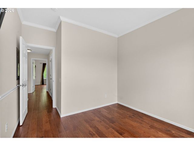 2703 Nw PRESTON Ct, Portland, OR 97229