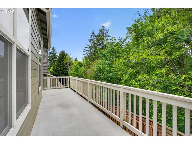 2703 Nw PRESTON Ct, Portland, OR 97229