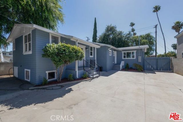 70 S Altadena Drive, Pasadena, CA 91107