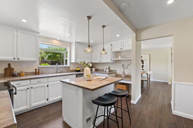 10980 New Avenue, Gilroy, CA 95020