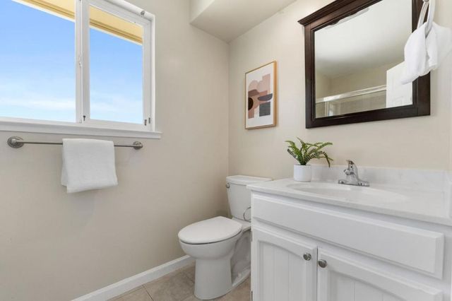 10980 New Avenue, Gilroy, CA 95020