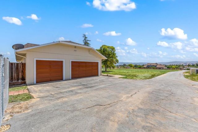 10980 New Avenue, Gilroy, CA 95020