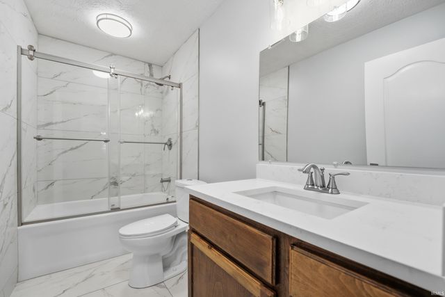 4359 E BLUEBERRY Drive, Monticello, IN 47960