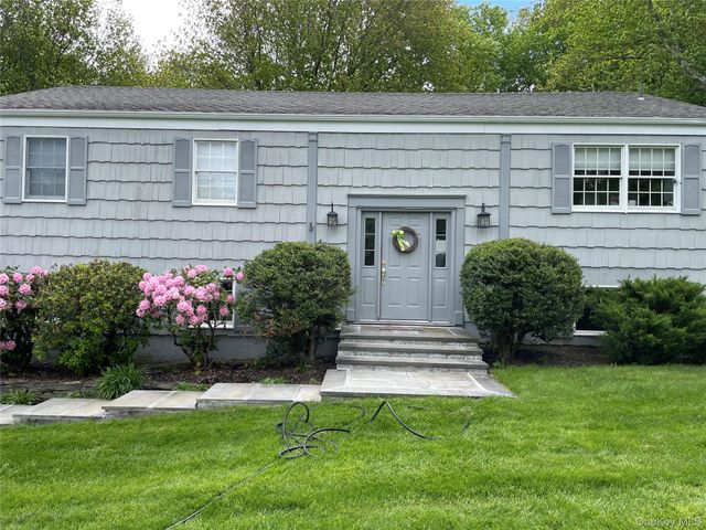 3282 Quinlan Street, Yorktown Heights, NY 10598
