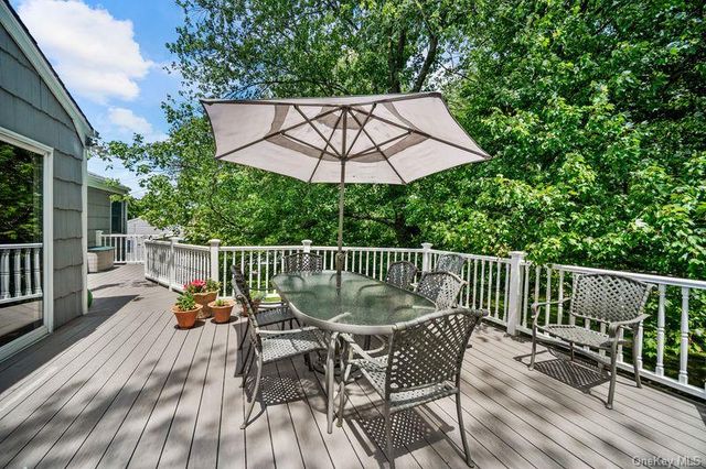 3282 Quinlan Street, Yorktown Heights, NY 10598