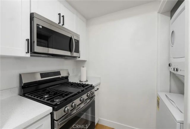 9714 Sepulveda 217, North Hills, CA 91343