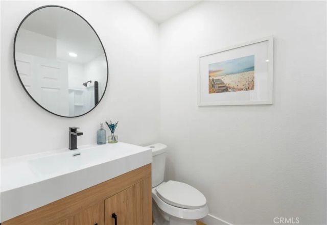 9714 Sepulveda 217, North Hills, CA 91343