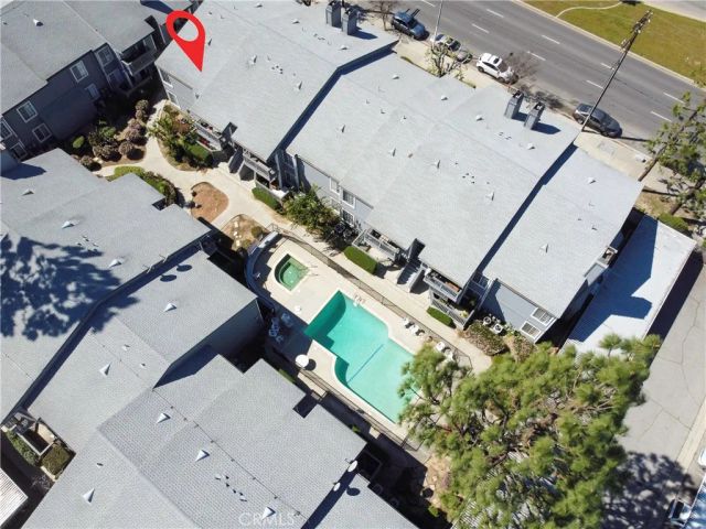 9714 Sepulveda 217, North Hills, CA 91343