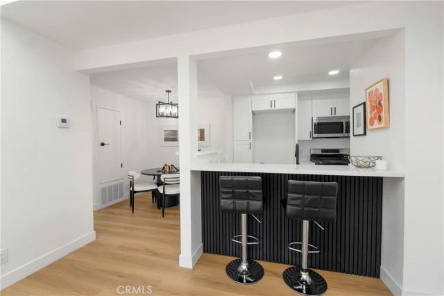 9714 Sepulveda 217, North Hills, CA 91343