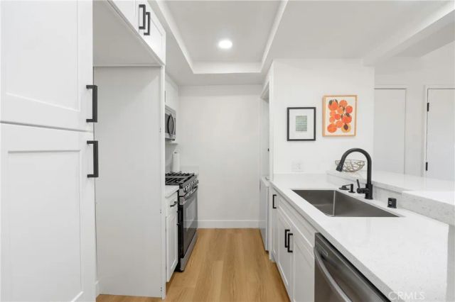 9714 Sepulveda 217, North Hills, CA 91343