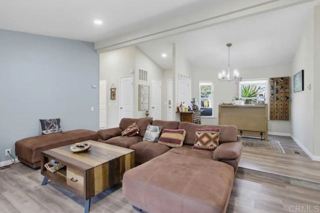 1120 Harvest Lane, Vista, CA 92081