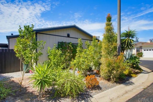 1120 Harvest Lane, Vista, CA 92081