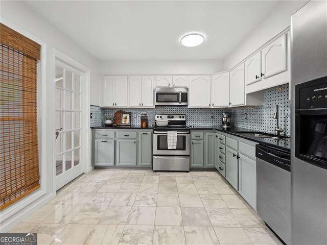 5019 Highland Club Drive, Marietta, GA 30068