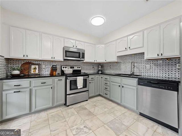 5019 Highland Club Drive, Marietta, GA 30068