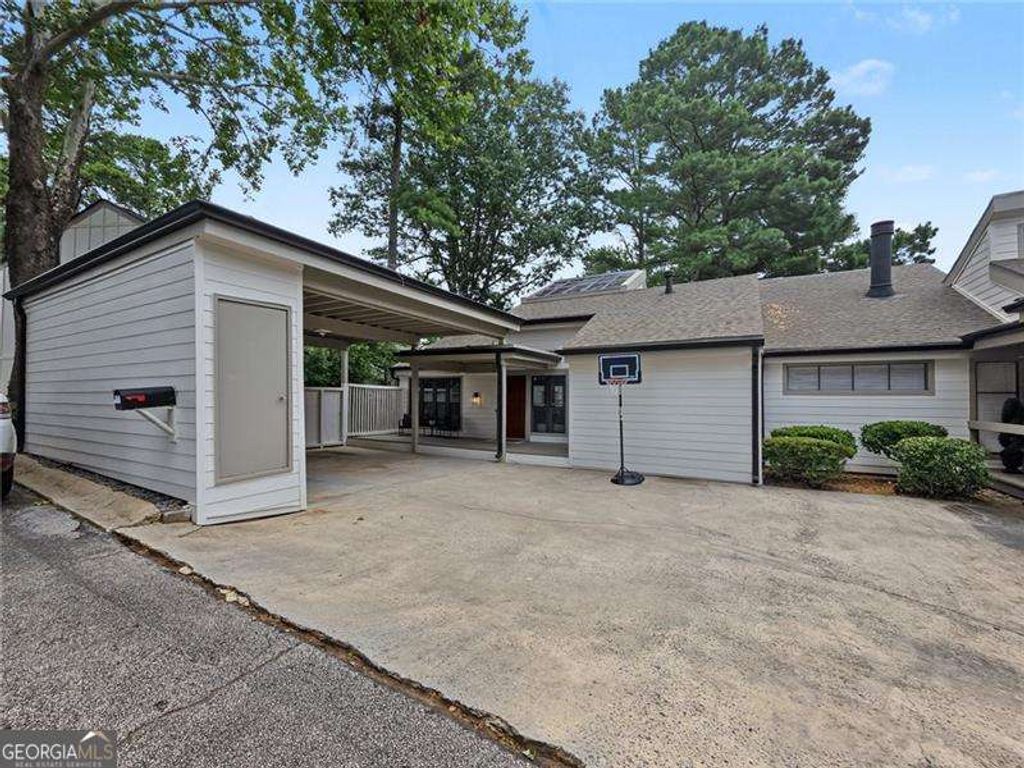 5019 Highland Club Drive, Marietta, GA 30068