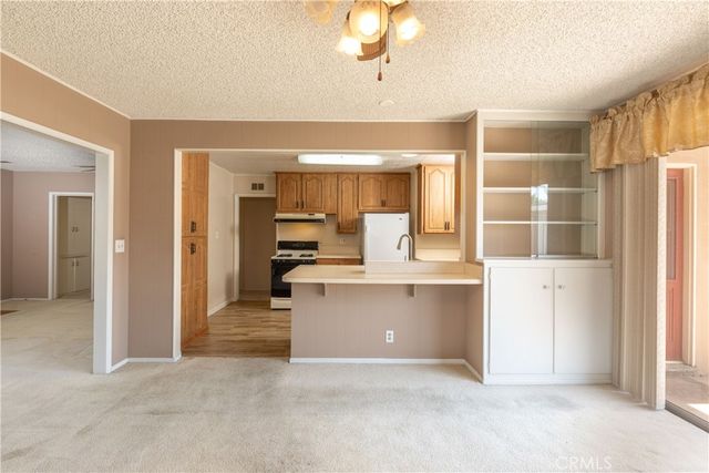 2862 Albury Ave, Long Beach, CA 90815