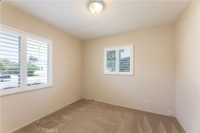 2862 Albury Ave, Long Beach, CA 90815
