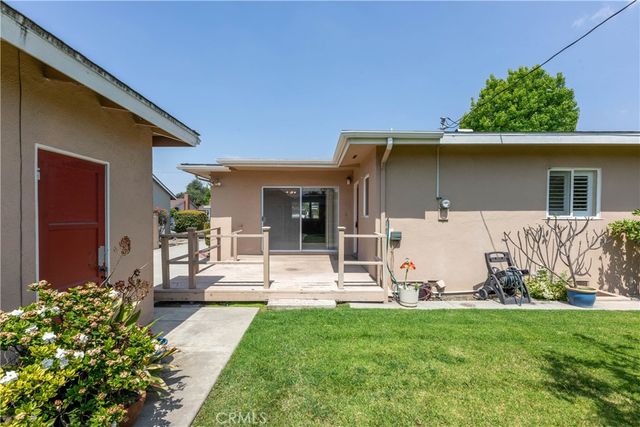 2862 Albury Ave, Long Beach, CA 90815
