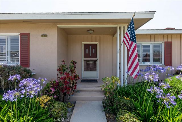 2862 Albury Ave, Long Beach, CA 90815