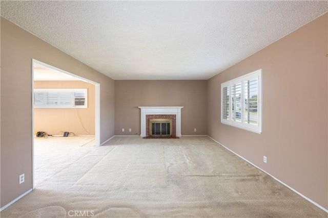 2862 Albury Ave, Long Beach, CA 90815